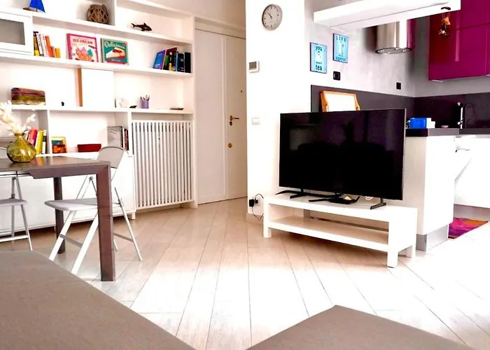 Entire Flat At Last Floor In Piazza Bologna * Рим