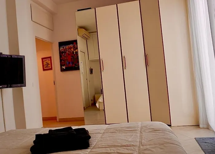 Апартаменты Entire Flat At Last Floor In Piazza Bologna